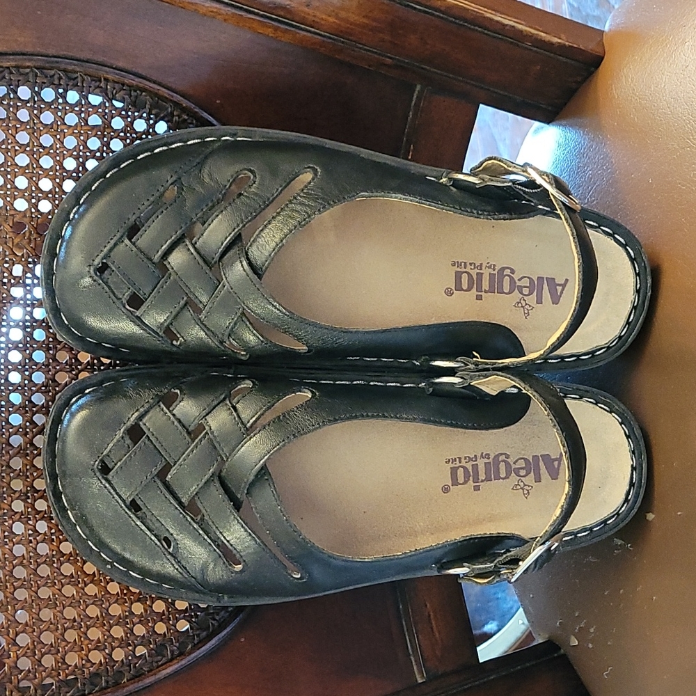 Alegria size 38 black